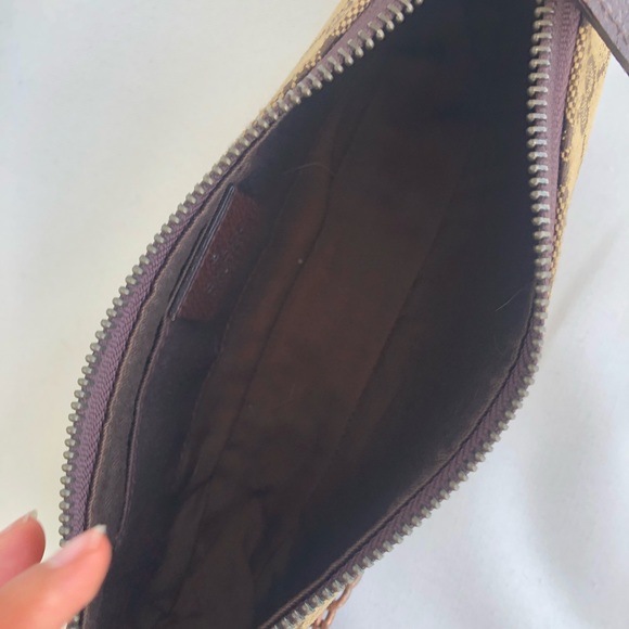 SOLD - Picture 7 of 7